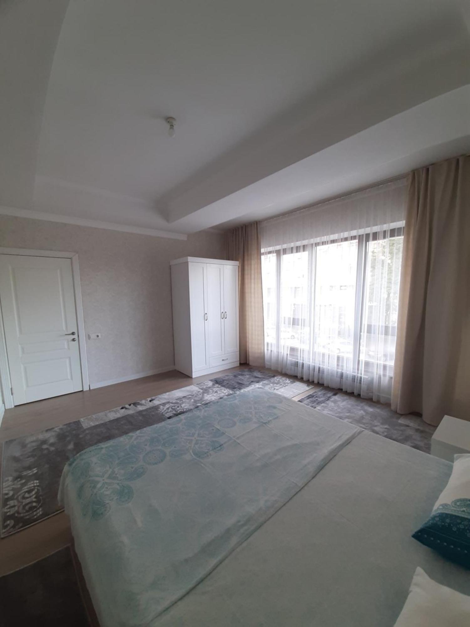 Comfortable Apartment Bishkek Esterno foto